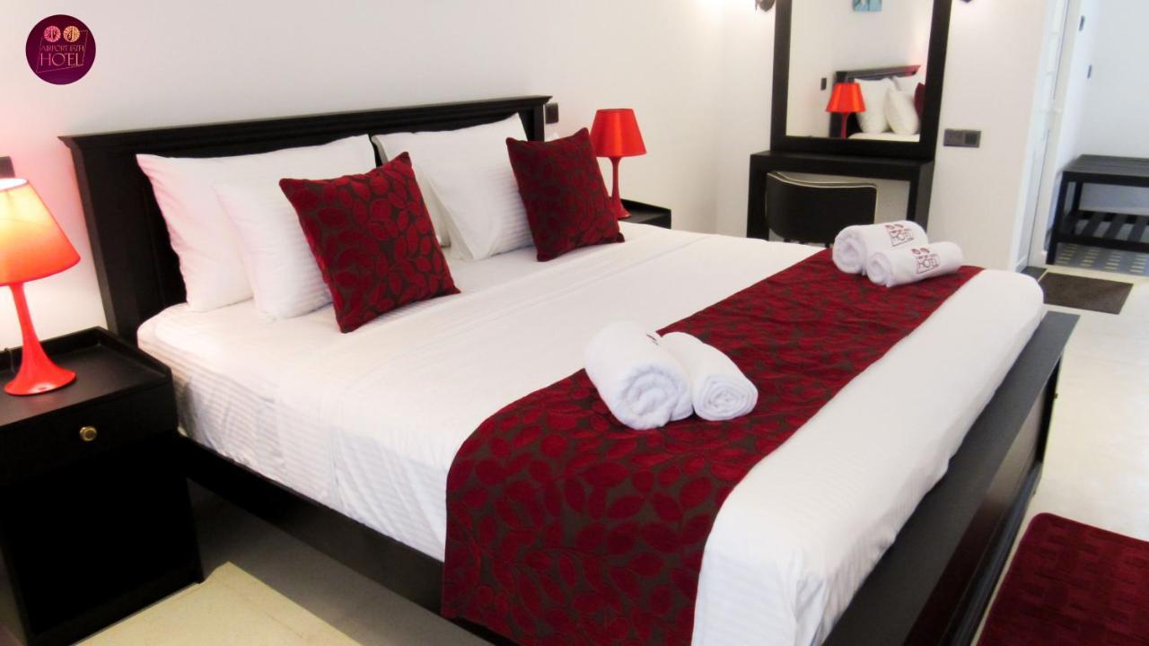 Katunayaka Airport Faith Hotel מראה חיצוני תמונה