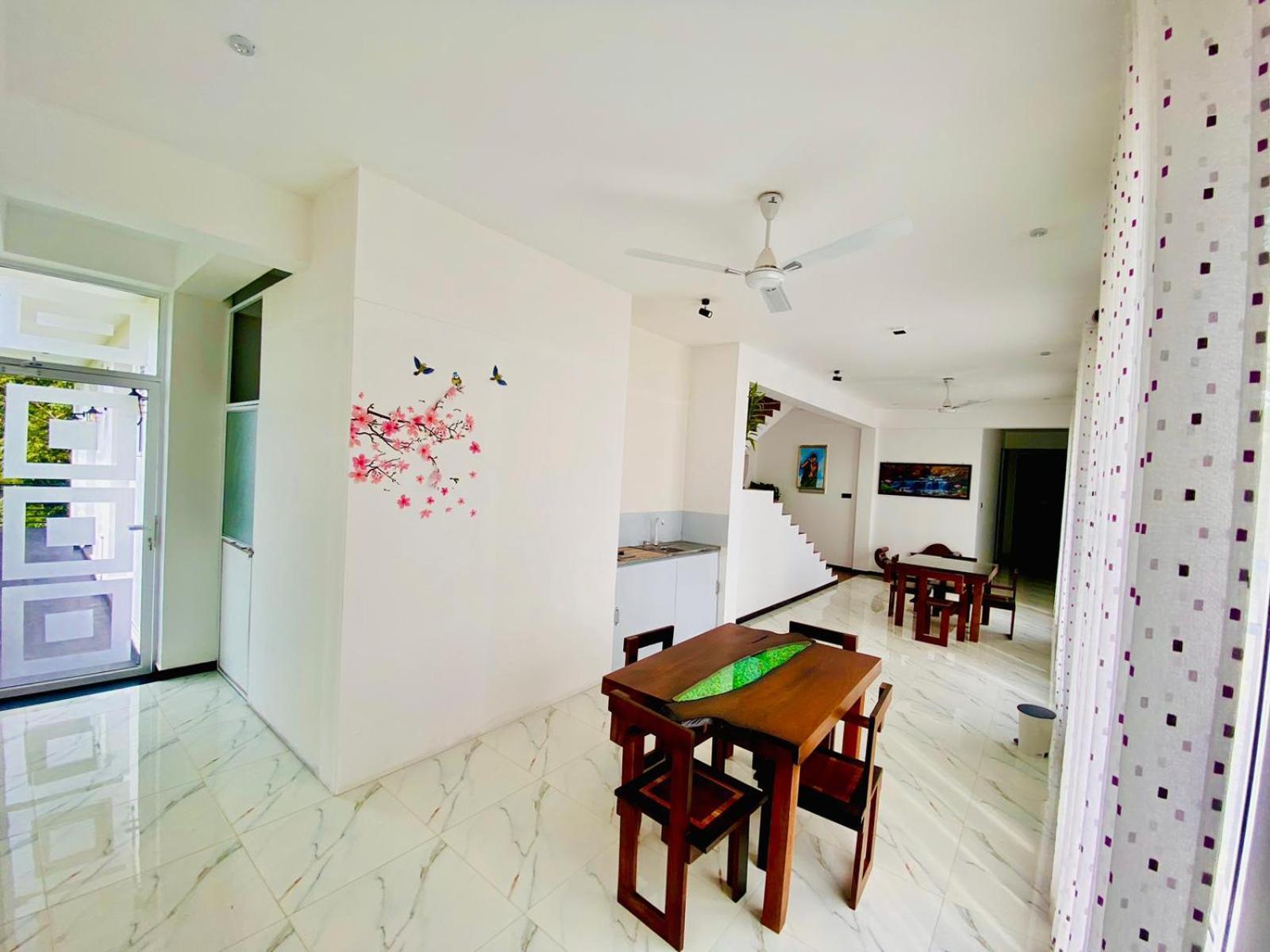 Katunayaka Airport Faith Hotel מראה חיצוני תמונה