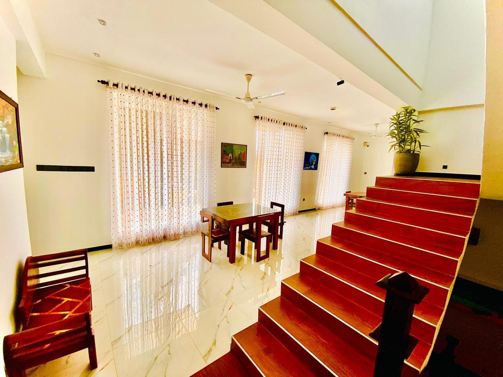 Katunayaka Airport Faith Hotel מראה חיצוני תמונה