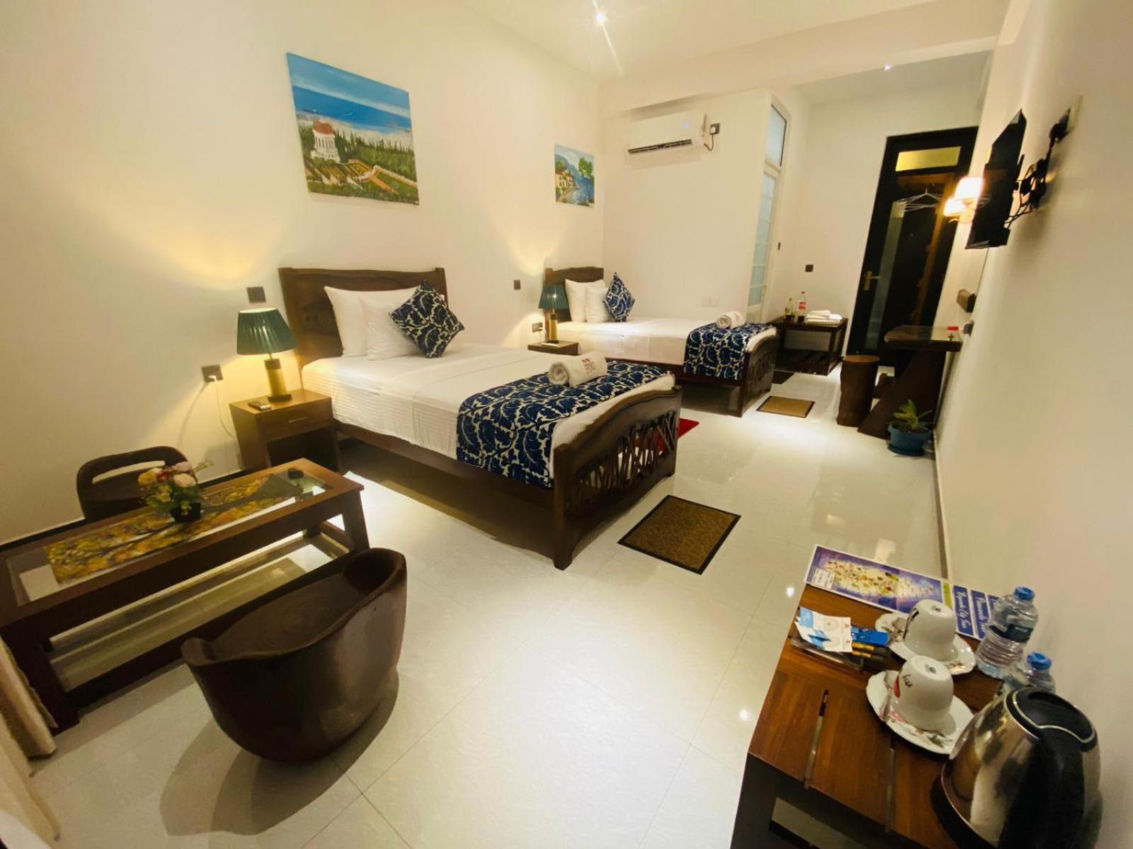 Katunayaka Airport Faith Hotel מראה חיצוני תמונה
