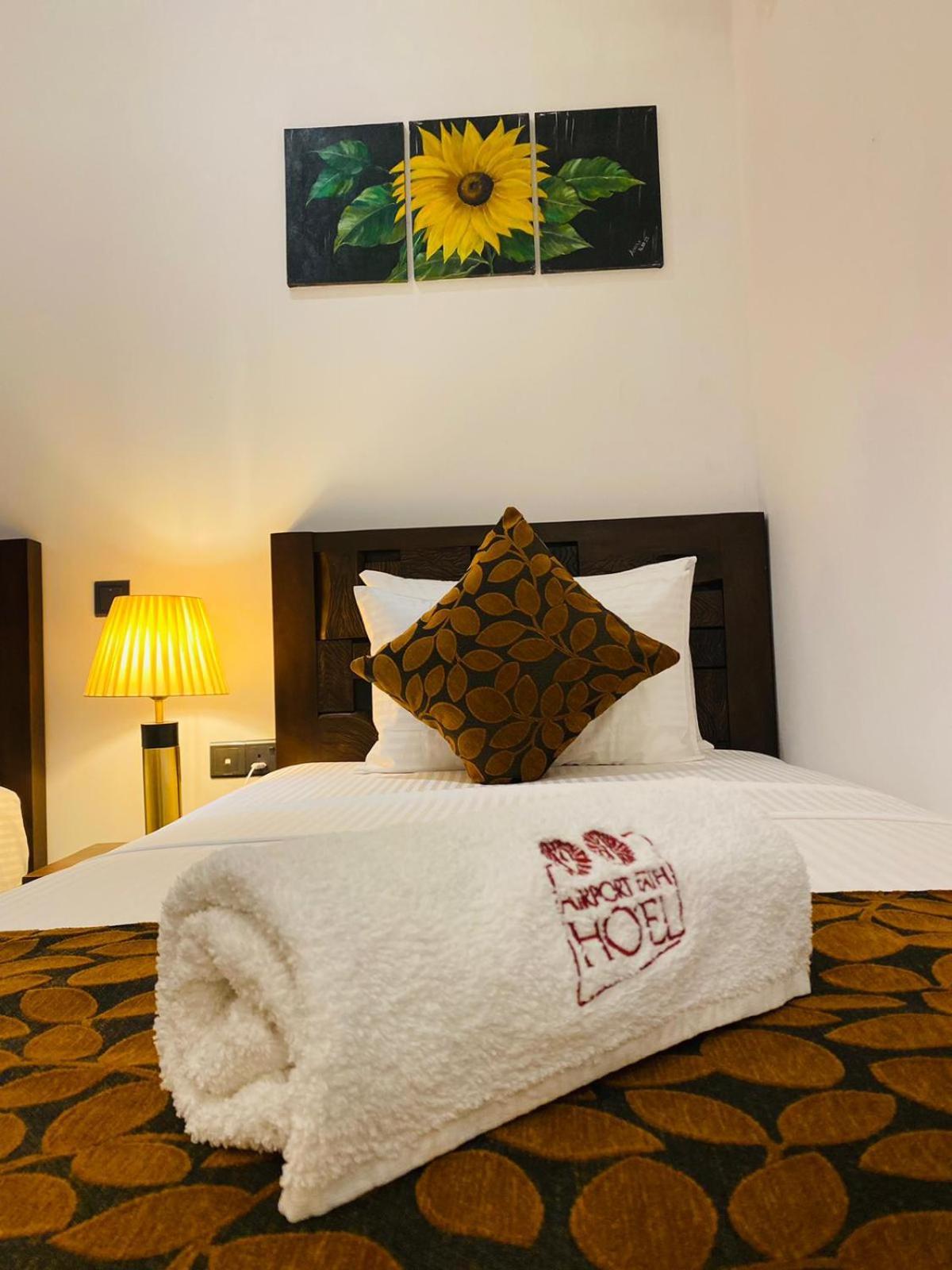 Katunayaka Airport Faith Hotel מראה חיצוני תמונה