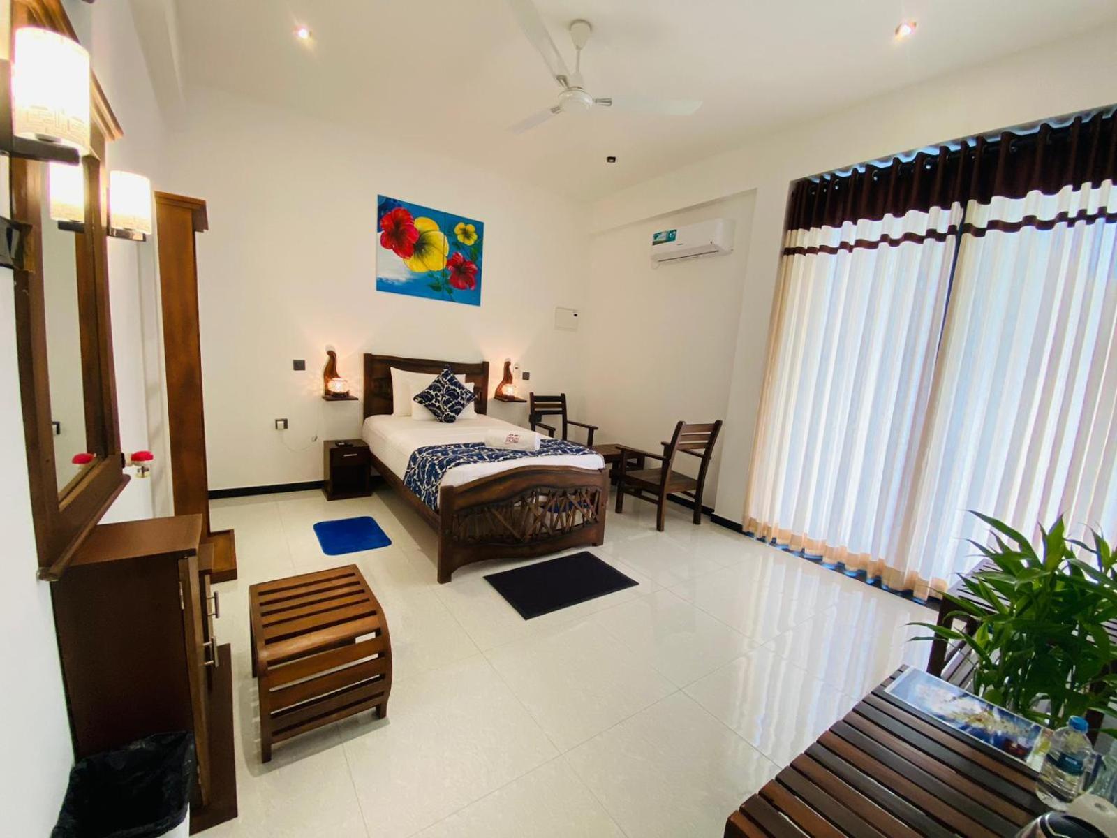 Katunayaka Airport Faith Hotel מראה חיצוני תמונה
