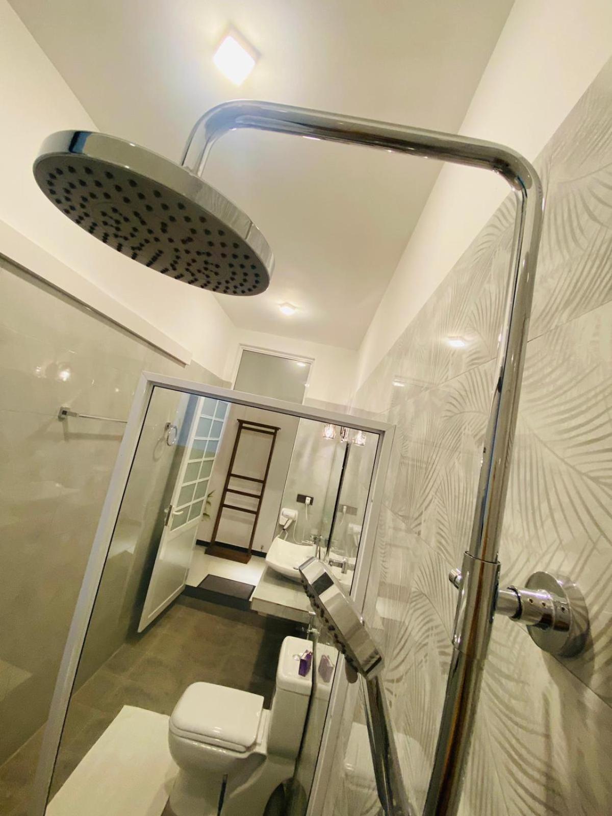 Katunayaka Airport Faith Hotel מראה חיצוני תמונה